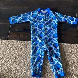 Honeysuckle rash guard